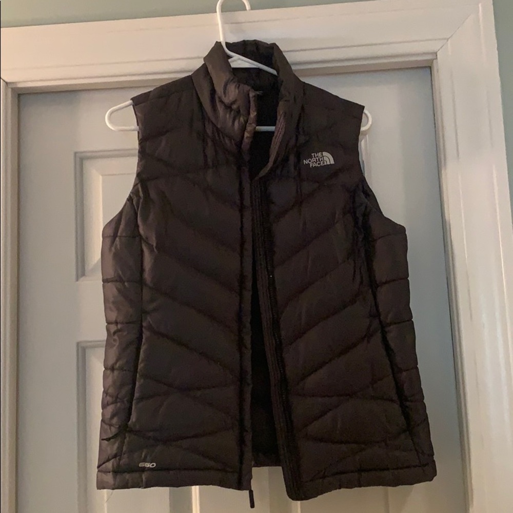 North face vest